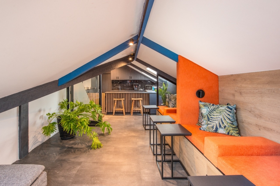 To Let commercial Property for Rent in Buitenverwagting Western Cape